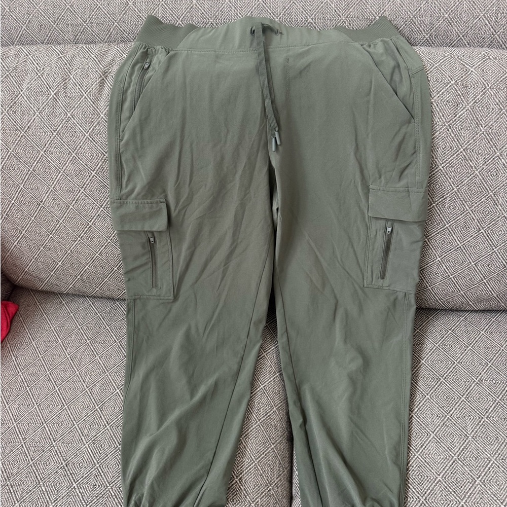 All in Motion Olive Cargo Joggers